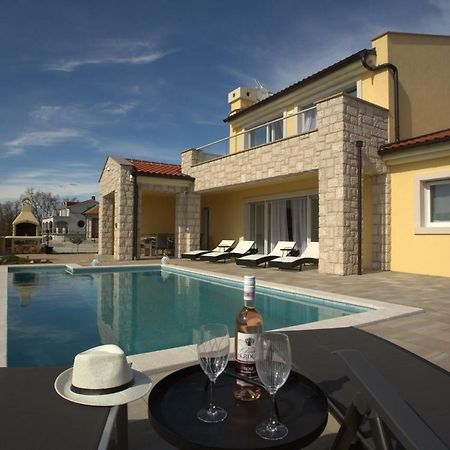 Luxury Villa Lidija Brzac Екстериор снимка