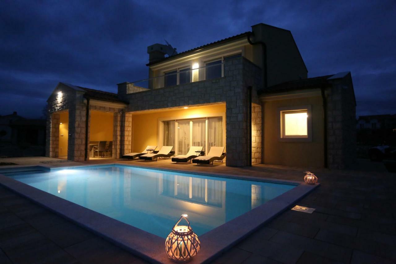 Luxury Villa Lidija Brzac Екстериор снимка