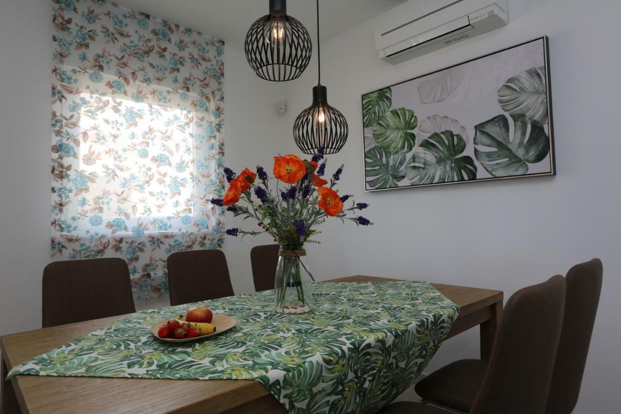 Luxury Villa Lidija Brzac Екстериор снимка