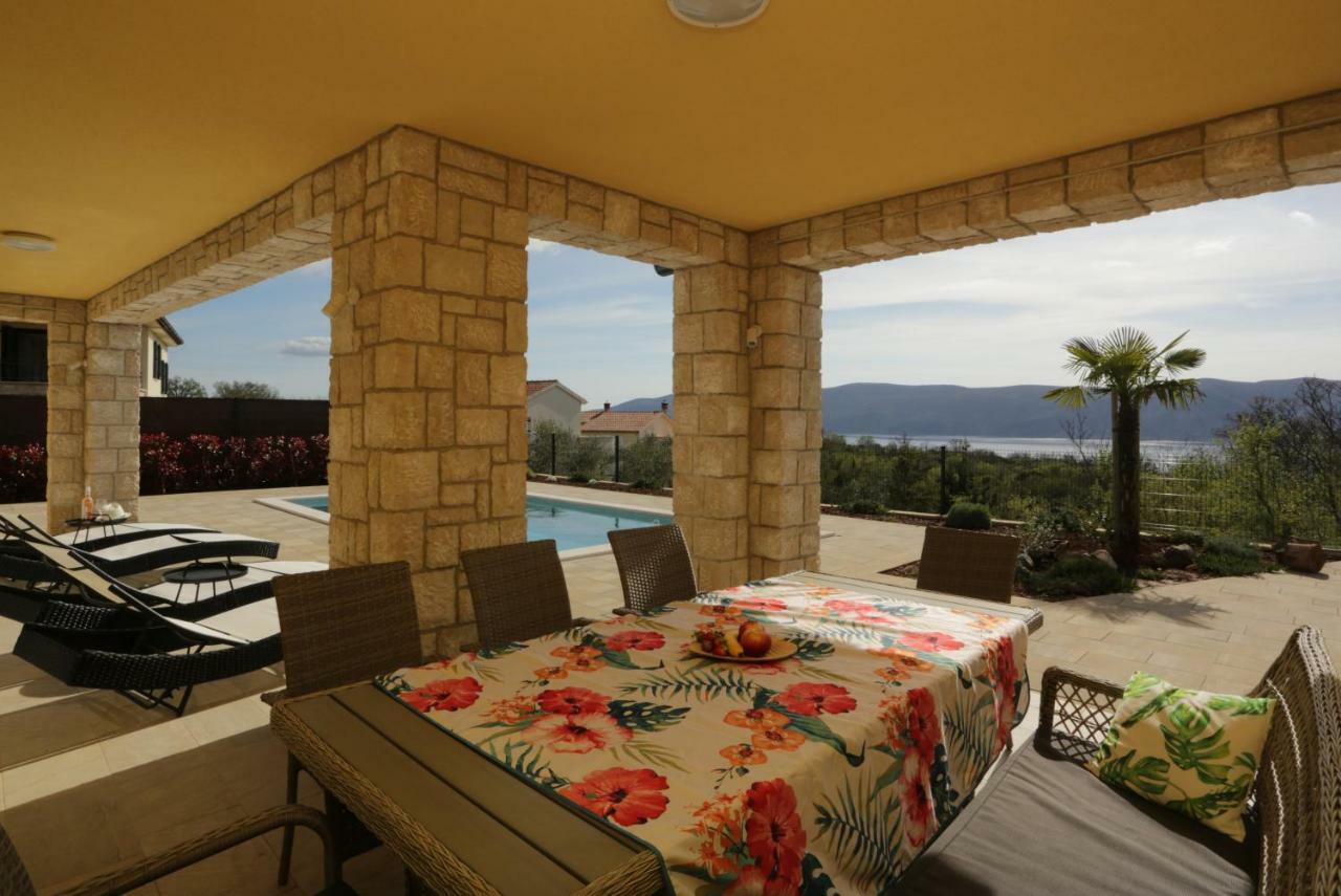 Luxury Villa Lidija Brzac Екстериор снимка