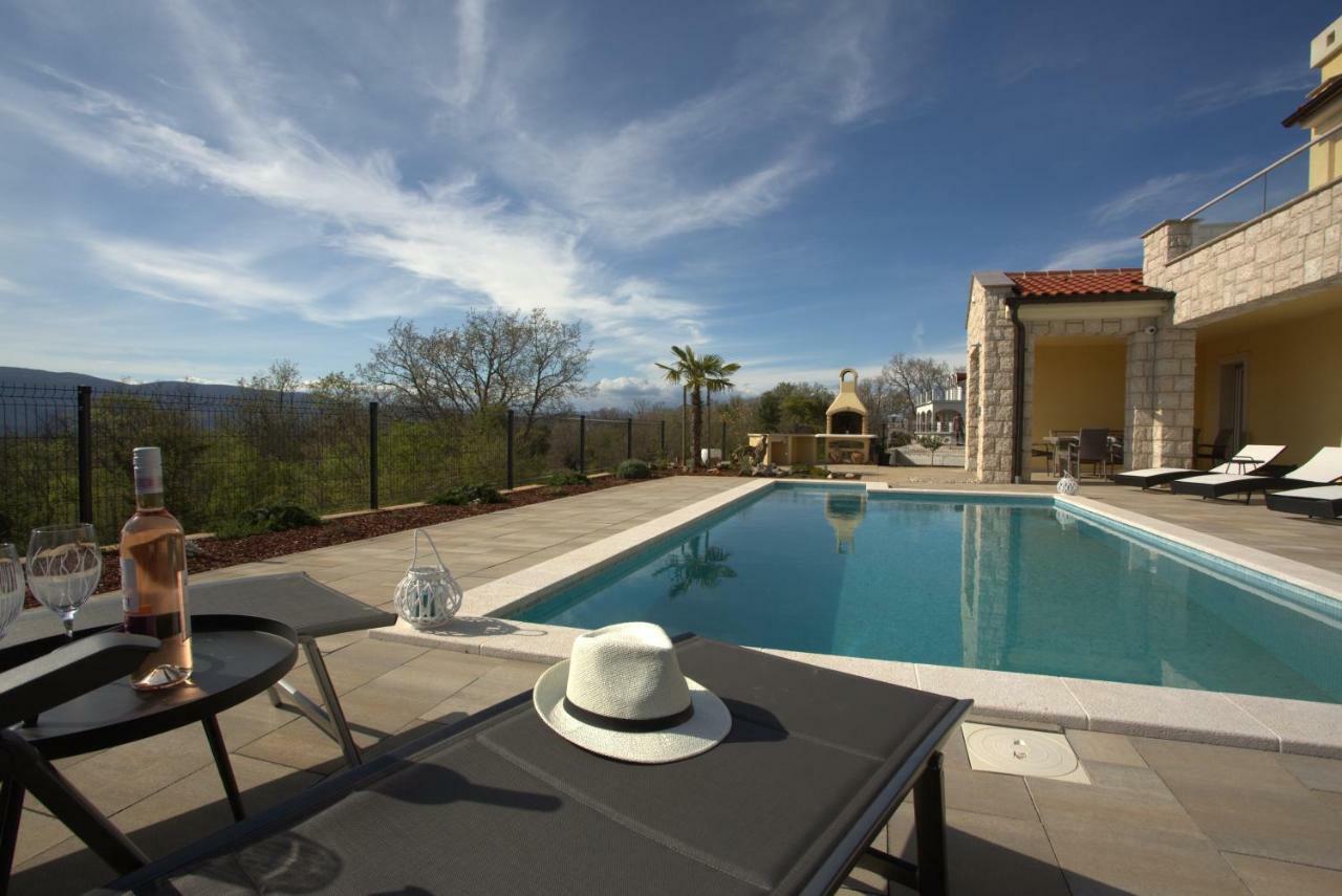 Luxury Villa Lidija Brzac Екстериор снимка